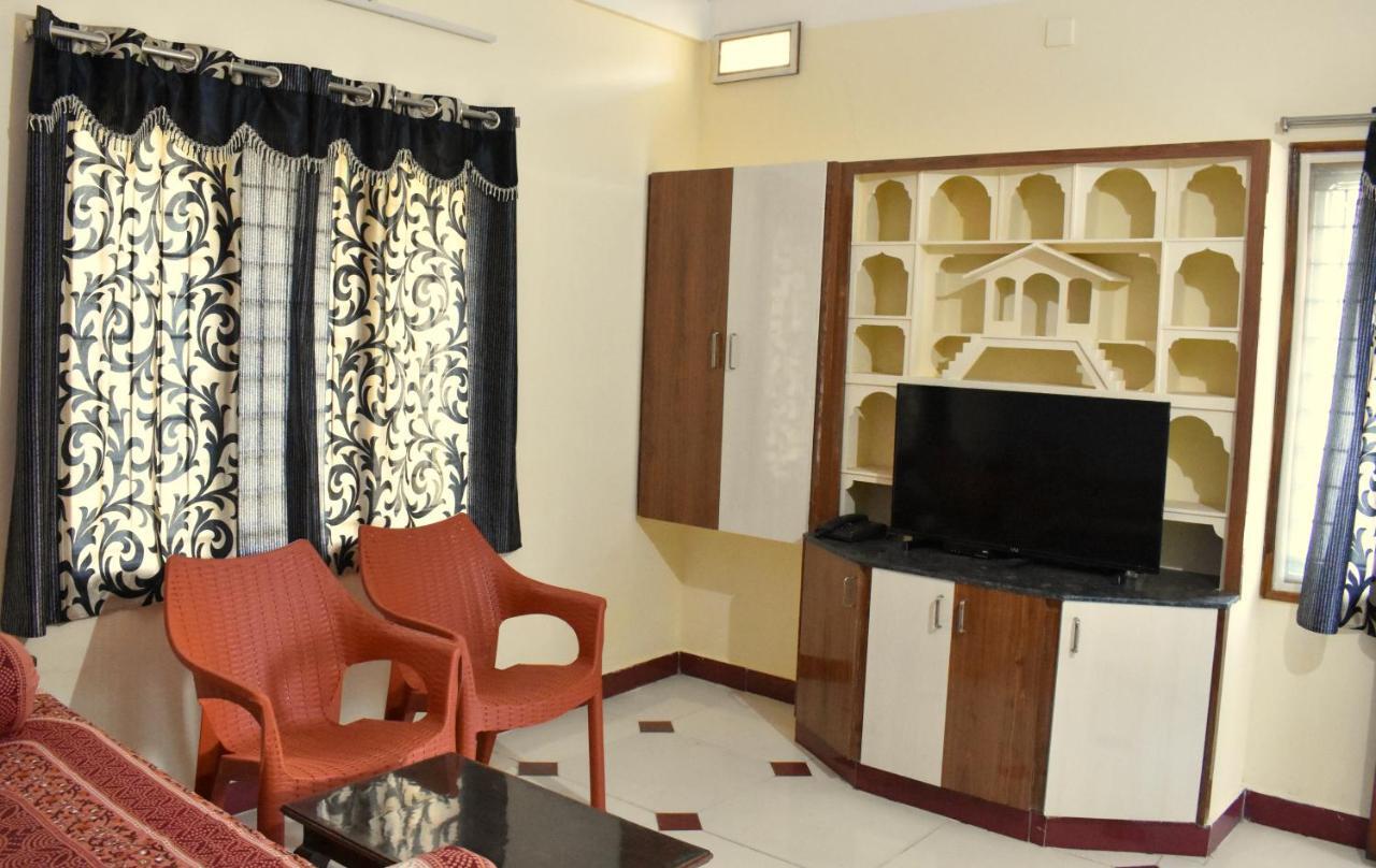 Sannidhi Service Apartments Tirupati Eksteriør bilde