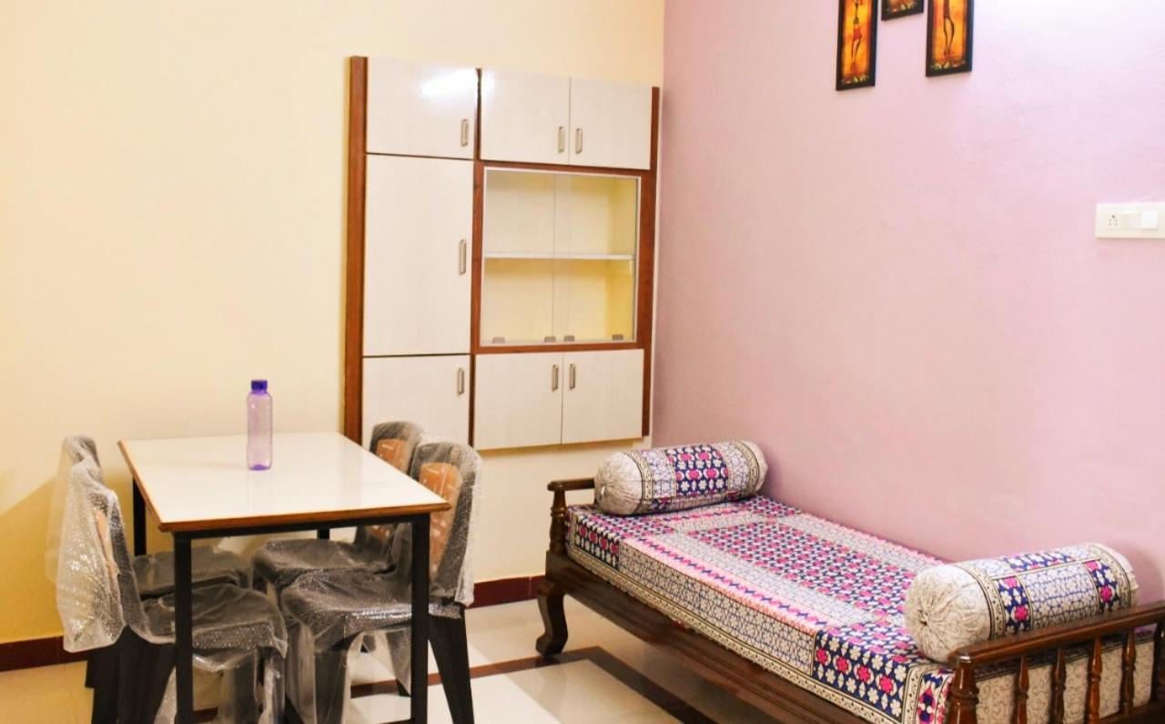 Sannidhi Service Apartments Tirupati Eksteriør bilde